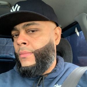 Meet your Posher, Luis